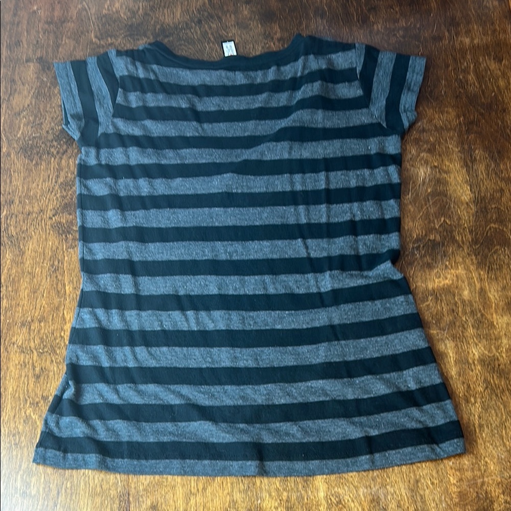 Women’s Top S - Picture 9 of 9